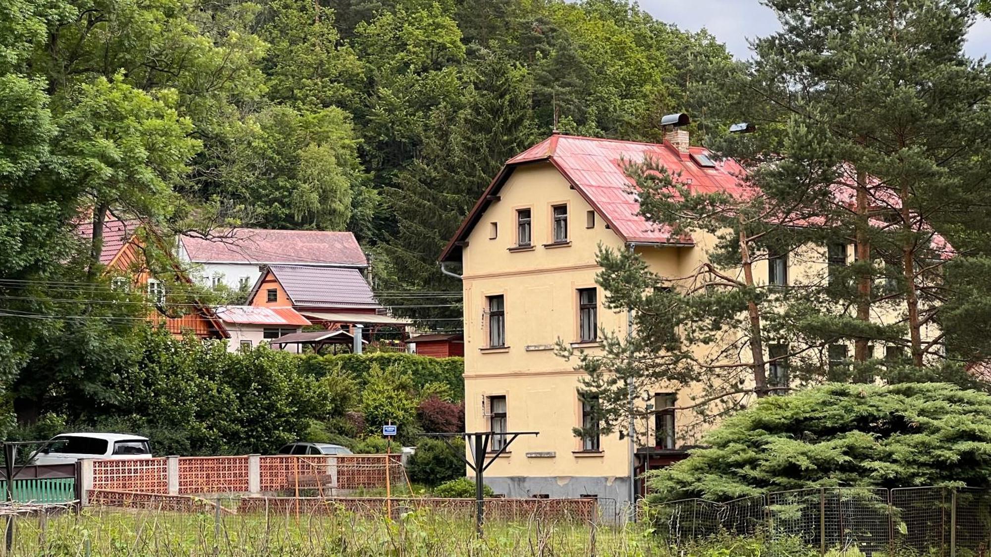 Chata Plechovka Ceska Lipa Luaran gambar