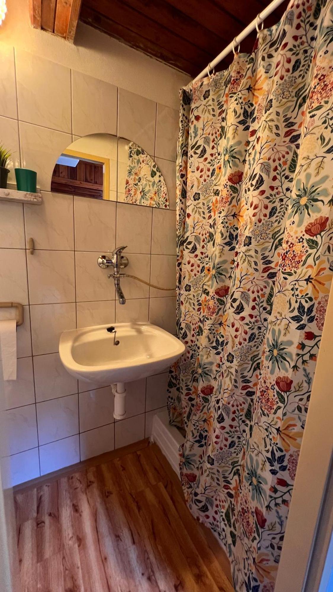 Chata Plechovka Ceska Lipa Luaran gambar